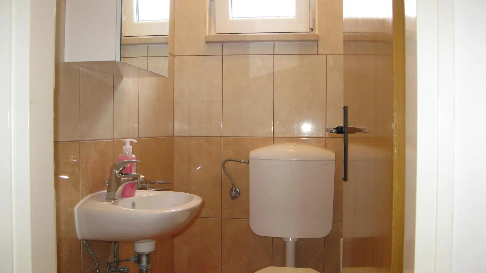 Apartment Branko Banjol