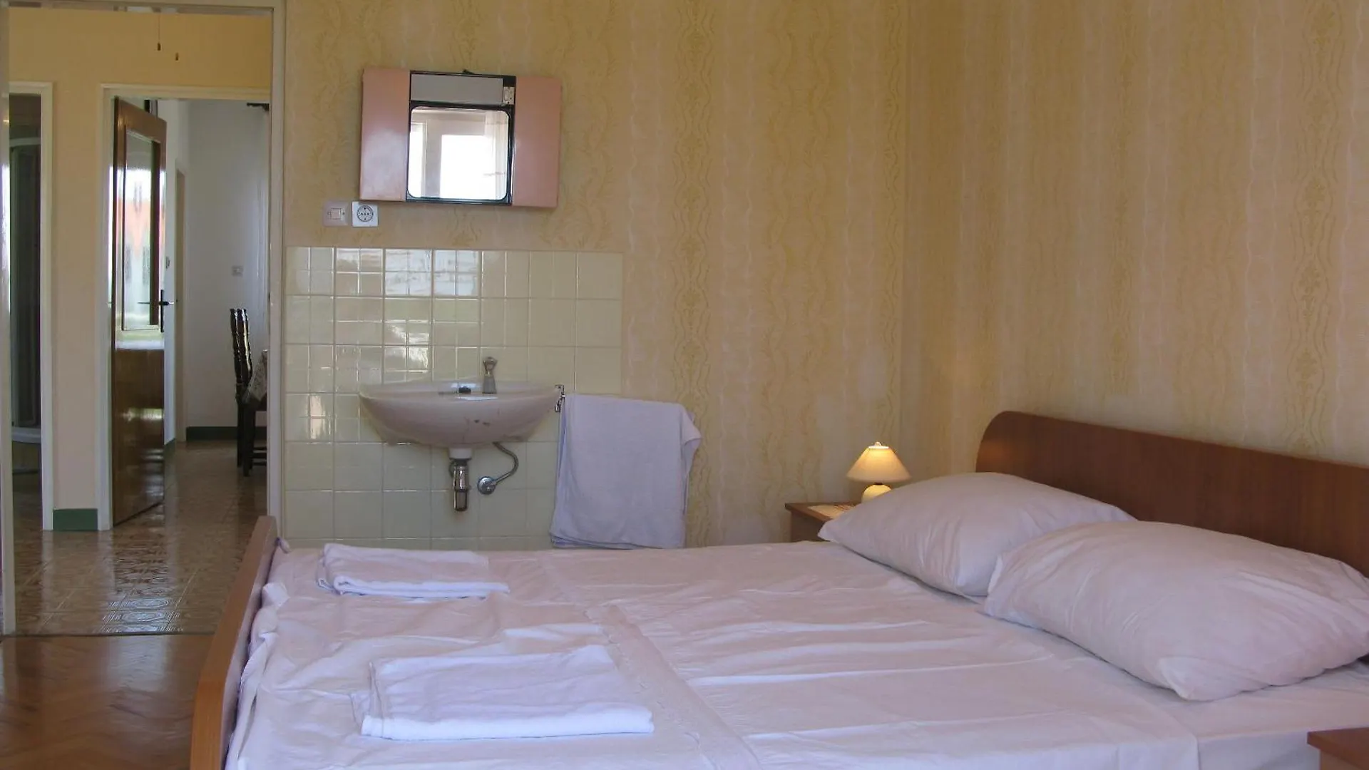 Apartment Branko Banjol